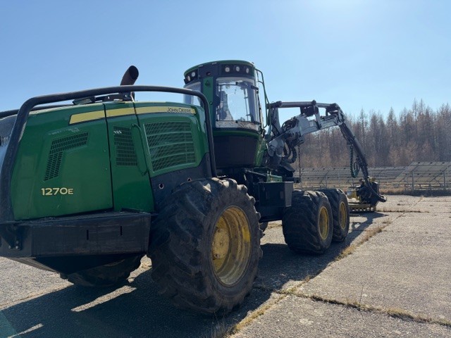 John Deere 1270E
